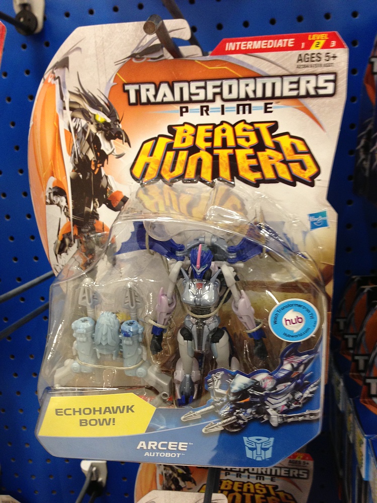 Transformers Hunt The Beasts
