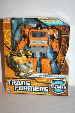 Transformers - Reveal the Shield - Solar Storm Grappel