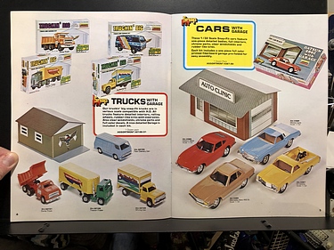 Toy Catalogs: 1982 Lindberg Toy Fair Catalog