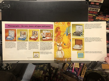 Toy Catalogs: 1966 Lionel Catalog