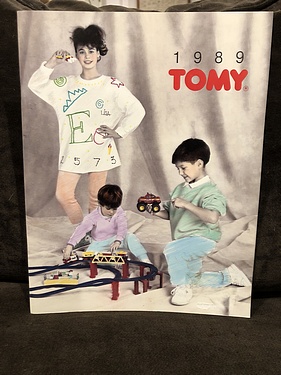 Toy Catalog: 1989 Tomy