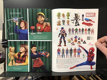 Amazon, 2023 Holiday Catalog