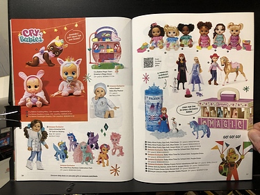 Amazon, 2023 Holiday Catalog