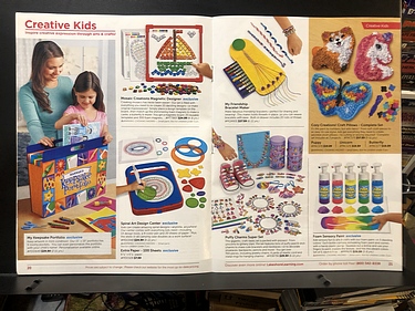Lakeshore, 2023 Holiday Catalog