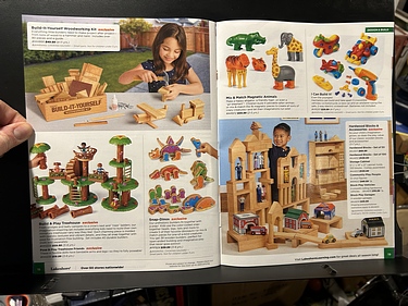 Lakeshore, 2024 Holiday Catalog