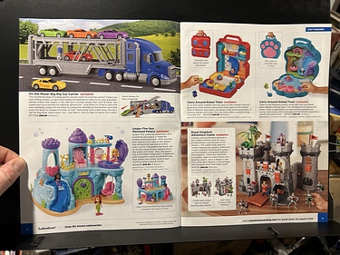 Lakeshore, 2024 Holiday Catalog