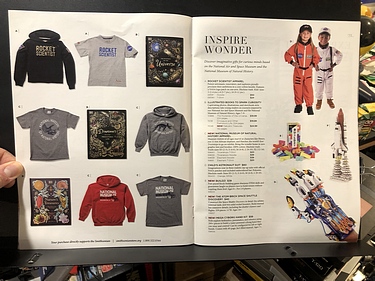 Smithsonian, 2023 Fall Catalog