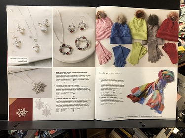 Smithsonian, 2023 Fall Catalog