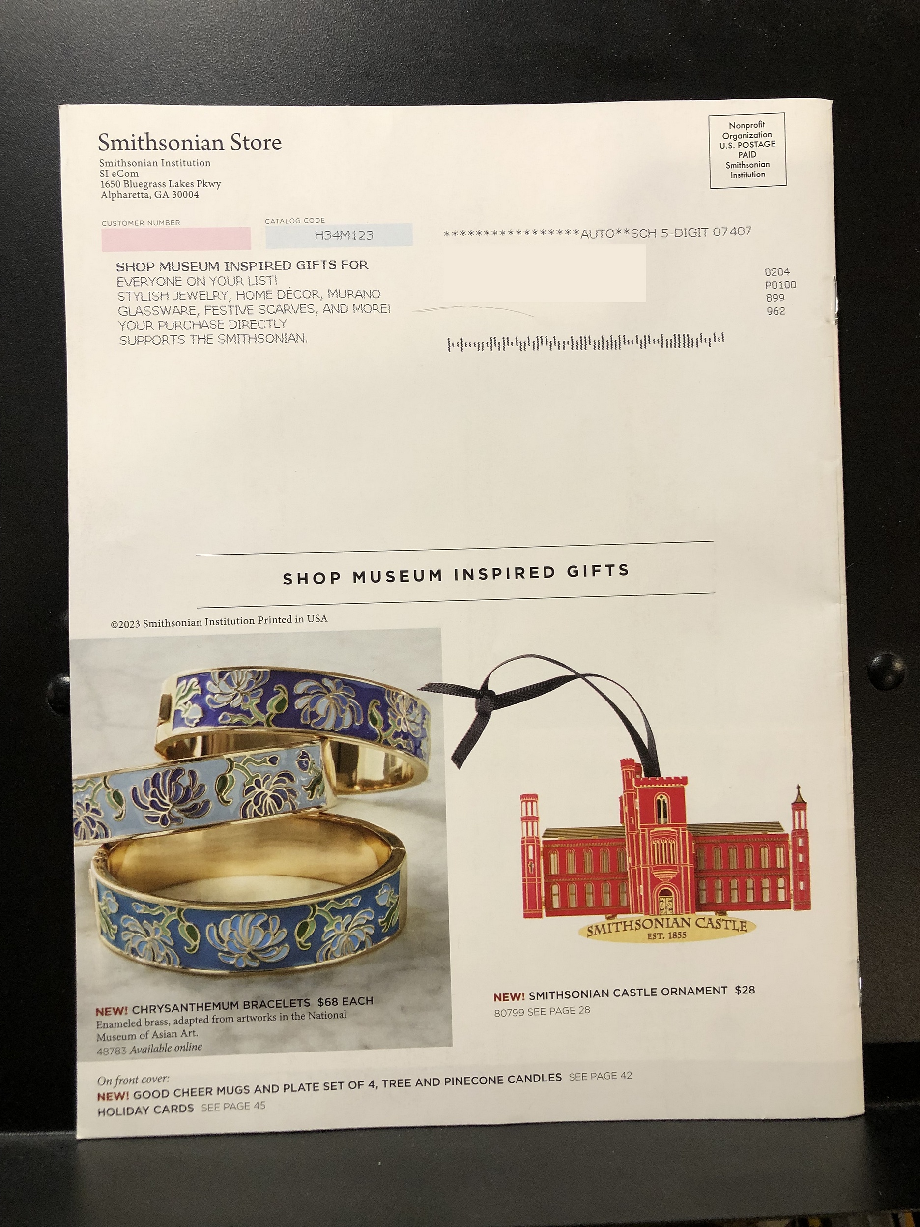 Smithsonian, 2023 Holiday Catalog Parry Game Preserve