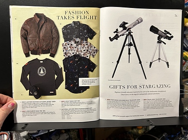 Smithsonian, 2024 Holiday Catalog