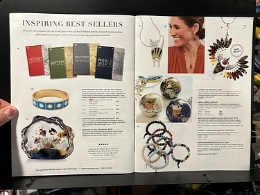 Smithsonian, 2024 Holiday Catalog