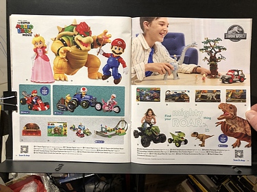 Walmart, 2023 Holiday Catalog