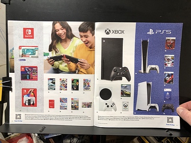 Walmart, 2023 Holiday Catalog