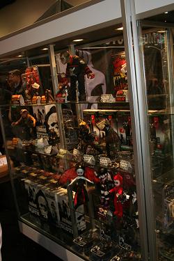 Mezco - Exclusives