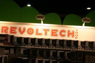Revoltech
