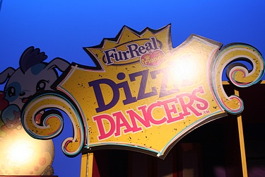 Hasbro - Dizzy Dancers