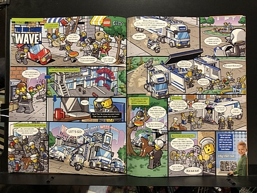 LEGO Club Magazine - January/February, 2011