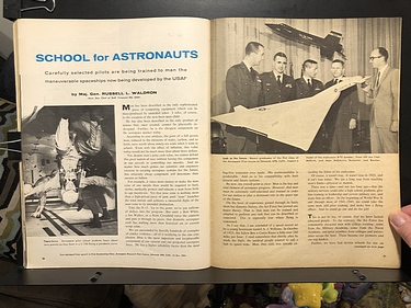 Space World Magazine - May, 1962