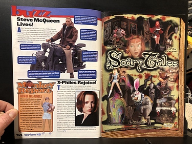 ToyFare - August, 2001