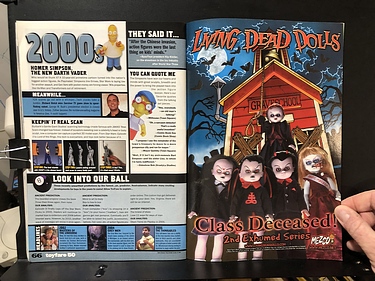 ToyFare - October, 2001