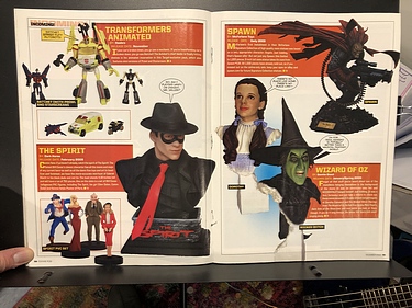 ToyFare - December, 2008