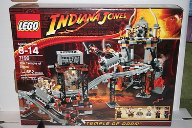 Lego Set #7199 - Temple of Doom