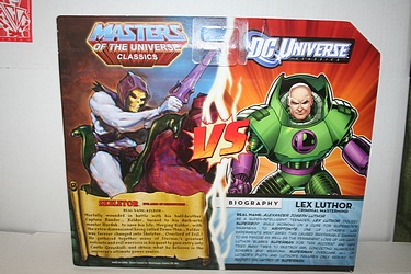 Masters of the Universe Classics: Lex Luthor vs. Skeletor - Toys R Us Exclusive