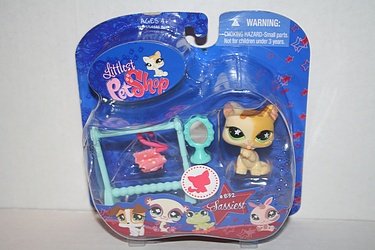 Littlest Pet Shop - #832 - Kitten with Mirror