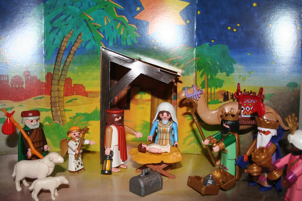 Playmobil - PLAYMOBIL 9494 Christmas - Crèche avec illumination - Playmobil  - Rue du Commerce