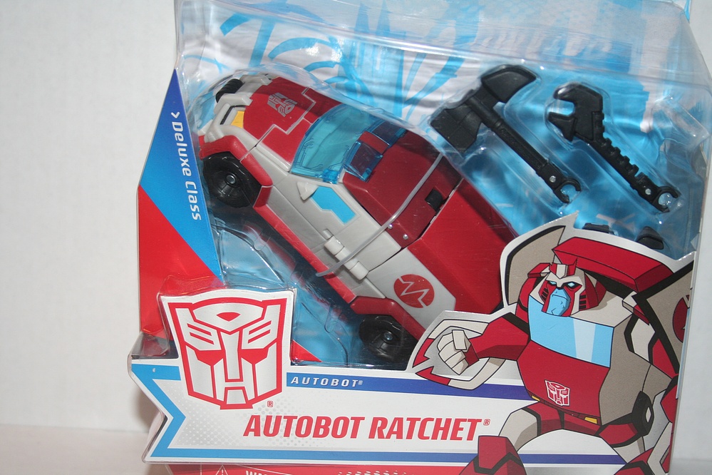 Transformers Animated - Ratchet Deluxe Class Figure - Parry Game Preserve