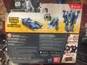Robots in Disguise (2017) - Blurr