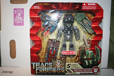 Transformers Revenge of the Fallen - Target Exclusive - Bruticus Maximus