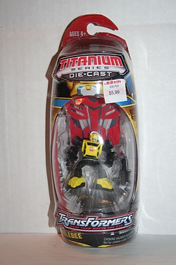 Transformers: Titanium - Bumblebee (G1)