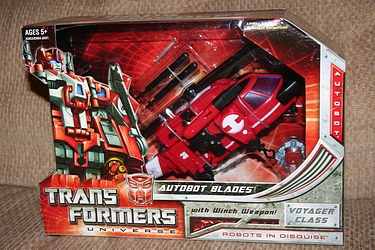 Transformers Universe - Voyager Class Blades