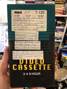 Toledo - Tape G-K - #0251 - Star Trek TNG / Garfield and Friends